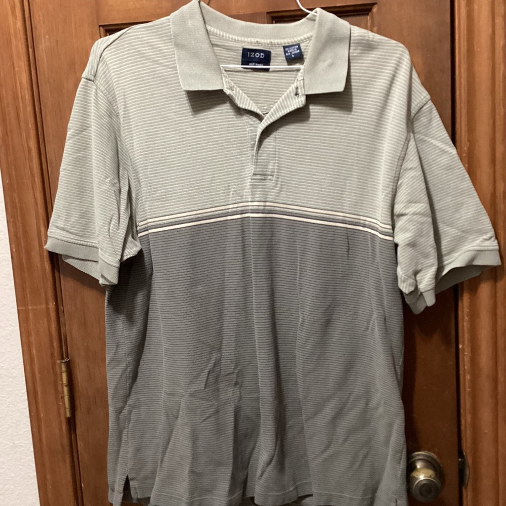 IZOD green gray size L polo golf shirt nice pre worn